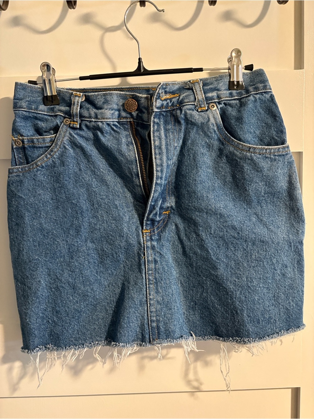 Vintage Trend Basics Denim Mini Skirt Raw Hem Y2K Blue Jean Skirt 100% Cotton - Picture 3 of 4
